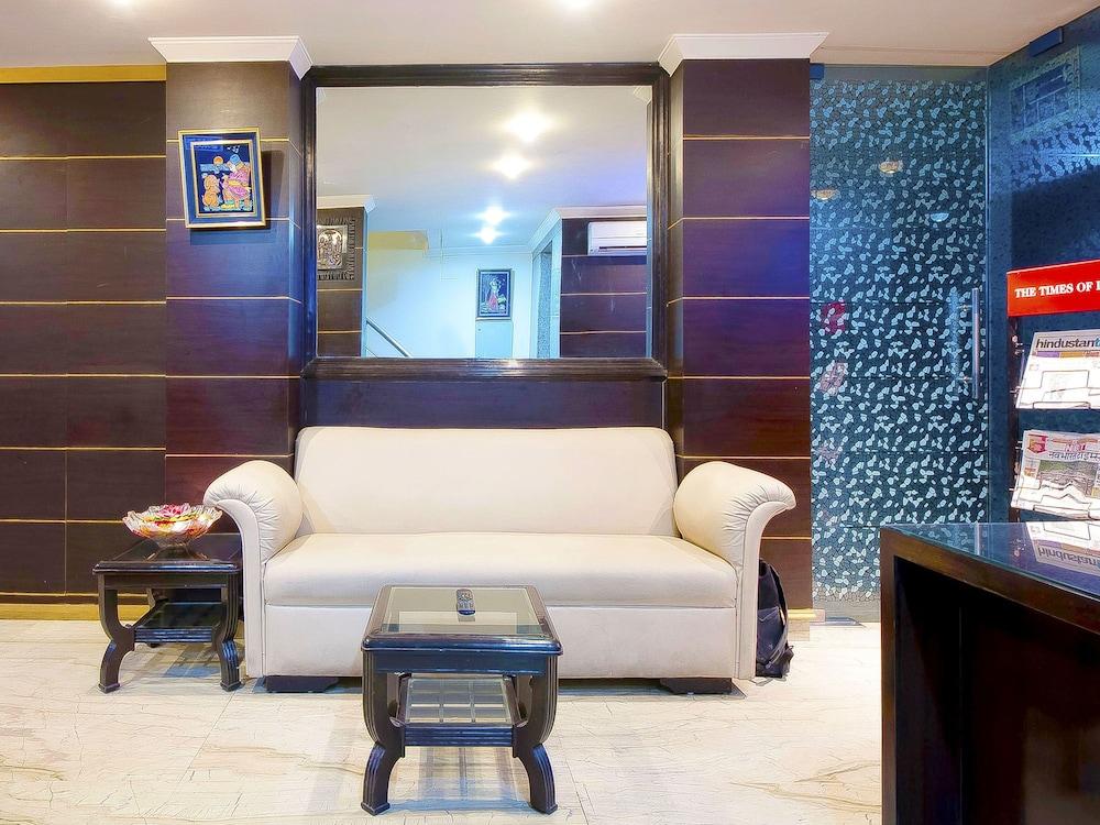 Hotel Amrit Villa Delhi  Buitenkant foto