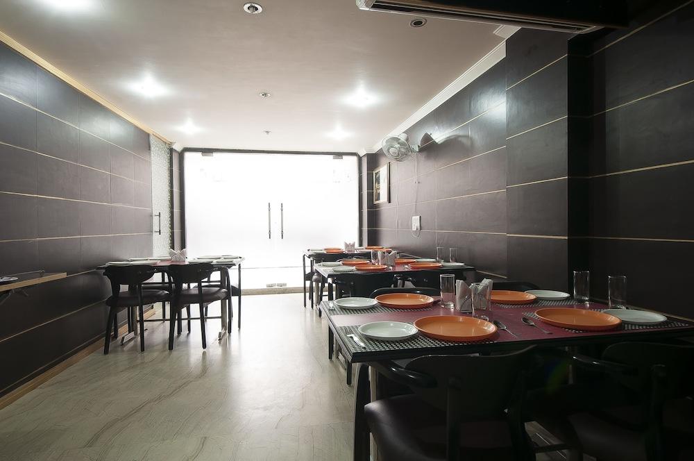 Hotel Amrit Villa Delhi  Buitenkant foto