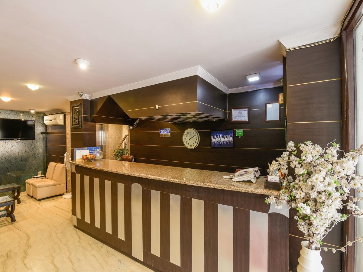 Hotel Amrit Villa Delhi  Buitenkant foto