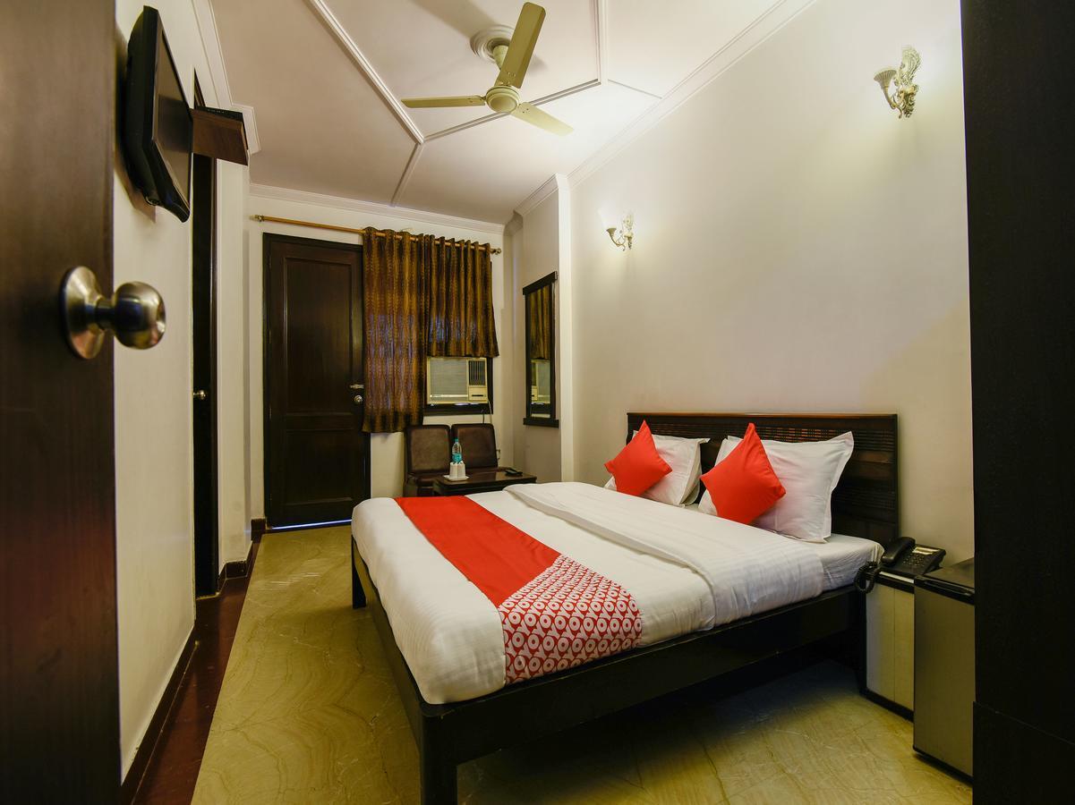 Hotel Amrit Villa Delhi  Buitenkant foto