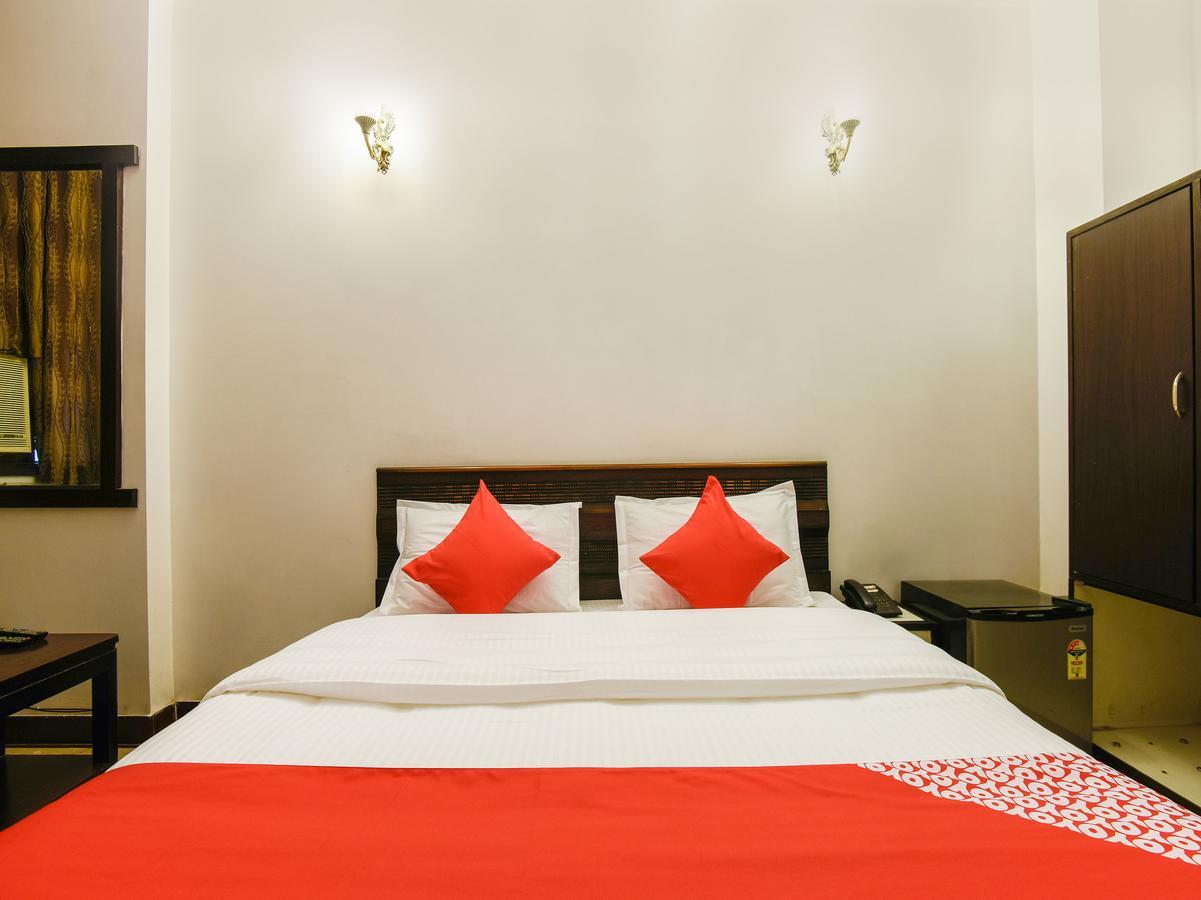 Hotel Amrit Villa Delhi  Buitenkant foto