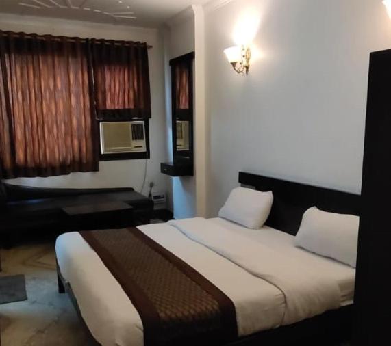 Hotel Amrit Villa Delhi  Buitenkant foto